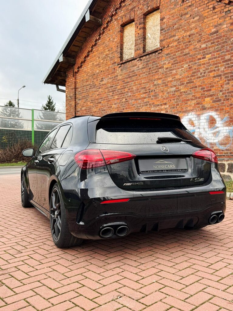 WhatsApp Image 2025-11-18 at 21.23